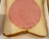 朝ごはんに☆おいしいハムチーズトースト作り方1写真