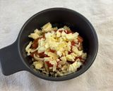 簡単❗️熱々✨市販のコロッケのトマトチーズ焼き🫕作り方4写真