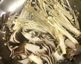 ポルチーニのフォンドヴォークリームパスタ作り方4写真