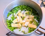 大根と油揚げの味噌汁作り方2写真