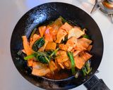 豚バラ肉と小松菜メンマのラー油炒め作り方5写真