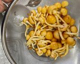 簡単おかず🍚なめこと卵のふわとろ炒め✨️作り方1写真