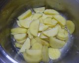 離乳食7か月頃～さつまいものミルク煮　作り方2写真