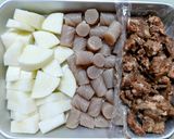 簡単夕飯！大根とこんにゃくの牛スジ煮込み作り方1写真