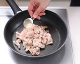 簡単♪塩麹豚と梅うどん作り方3写真