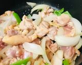 レトルト●鶏肉のバジルバター炒めカレー作り方1写真