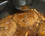 赤ワインソースの煮込みハンバーグ作り方9写真