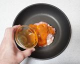 鶏もも肉のドレッシング煮♪作り方2写真