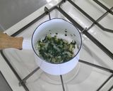 【離乳食中期】じゃが芋と小松菜のだし煮作り方3写真