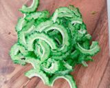 簡単やみつき♡ゴーヤー×ツナの味噌白和え作り方1写真