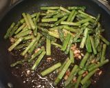 アスパラと鶏もも肉のガーリックバター作り方7写真
