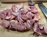 超簡単！鶏ももとキノコのねぎ塩なべ作り方1写真