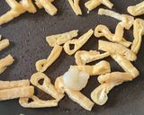 節約おかず🌟もやしと油揚げのうま塩炒め作り方3写真