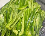 手軽に青椒肉絲チンジャオロース作り方1写真