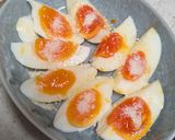 絶品おつまみ♡ゆで卵のネギ塩ナムル作り方3写真