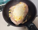 胸肉ステーキ　オーロラソース付作り方3写真
