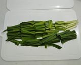 玉子と厚揚げのニラモヤシ炒め作り方1写真