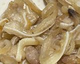 豚ミミで生姜塩焼きそば作り方1写真