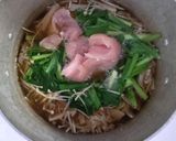 鶏ささみと ニラ えのきの 和風スープ♬作り方5写真