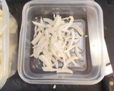 キャベツとベーコンのコンソメ炒め作り方1写真