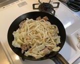 醤油と鰹だし香る！絶品焼きうどん作り方6写真