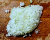焼肉等に！ 玉ねぎとワサビにんにくのタレ作り方1写真