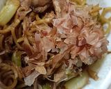 【ズボラさん向け】冷凍肉の焼きそば キャベツいり作り方6写真