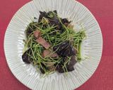 簡単♪きくらげ豆苗ベーコンのカレー炒め作り方4写真