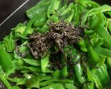 ピーマンと塩昆布のおかか梅肉あえ作り方4写真
