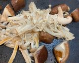 熱々！茸煮込みラーメン🍄‍🟫作り方2写真