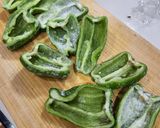 鶏ムネ挽き肉で作るピーマンの肉詰め作り方7写真