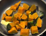 鶏肉とかぼちゃのしょう油炒め作り方6写真