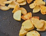 簡単🌟じゃがいもののり塩バター焼き🥔作り方5写真