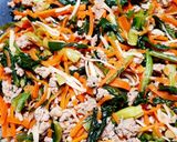 人参と小松菜とニラとえのきの豚挽肉炒め作り方5写真