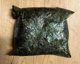 超簡単☆ゆかりとから揚げのおにぎらず♪♪作り方4写真