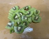 通風に推進されるグリーンスムージー作り方3写真