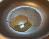 鶏もも肉とれんこんのきんぴら。作り方1写真