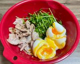 豚バラと茹で卵の豆苗サラダ作り方5写真