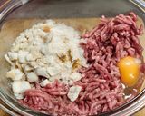 肉汁溢れるジューシーメンチカツ作り方1写真