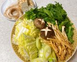 味噌味の割り下で♪豚肉の味噌すき焼き作り方3写真