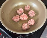 豚肉ボール・お揚げとパプリカ煮作り方3写真
