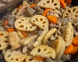 豚肉とレンコンの具沢山な含め煮作り方9写真