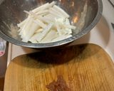 梅と山芋の味噌風味パスタ作り方1写真