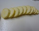 離乳食10か月頃～さつまいも団子作り方1写真