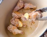 骨付き鶏とカリフラワーの煮込み作り方5写真