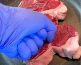 牛スネ肉ステーキ作り方1写真