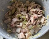 豚バラとミョウガの麺つゆ作り方2写真