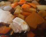 豚ばらと根菜の煮物作り方3写真