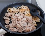 【豚バラれんこんの甘辛味噌炒め】ご飯が進む♪♪作り方7写真
