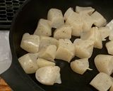 【おつまみ】新玉ねぎでピリ辛こんにゃく作り方1写真
